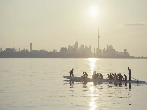 SKYLINE ROW BOAT Video stock 79013124