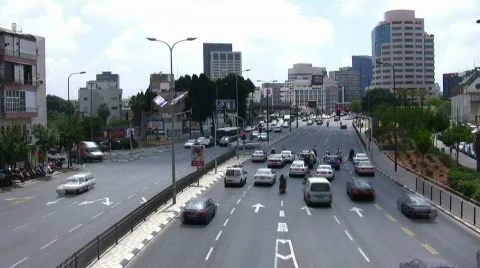 Skyline of Tel Aviv: Menahem Begin Rd. time lapse Vidéo 385445