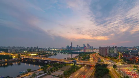 Skyline view of intersection traffic. Stock Footage 196649853