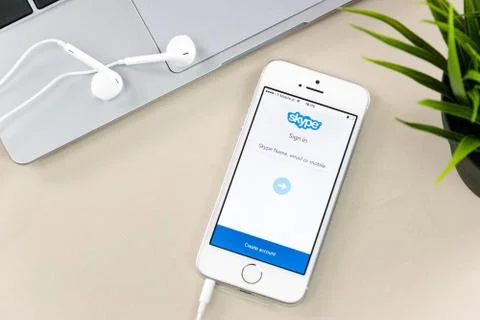 Skype App on iPhone SE Stock Photos