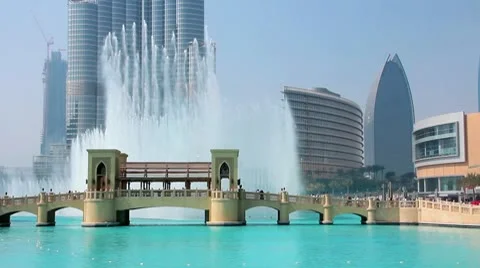 Skyscraper Burj Khalifa and singing fountains in Dubai, United Arab Emirates Video stock 8946708
