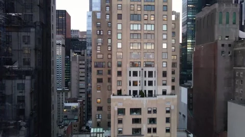 Skyscraper close up and pull up shot Stock Footage 286053431