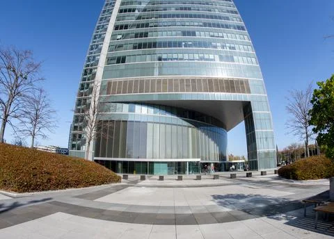 Skyscraper entrance.Space Tower skyscraper Madrid, (fish eye)Henry N. Cobb(2007) Stock Photos