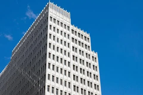 Skyscraper in front of a blue sky Foto stock