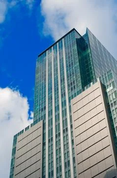 Skyscraper front view with blue sky Foto stock