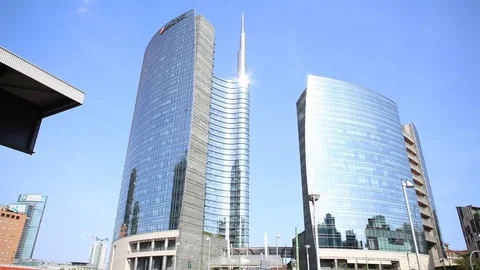 Skyscraper Garibaldi Sun On Blu Sky Timelapse Stock Footage 93929079
