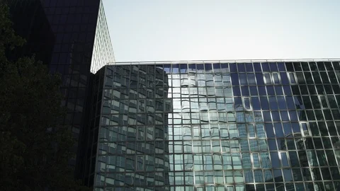 Skyscraper reflection with green glass windows at business district in Paris, Stock Footage 119362367