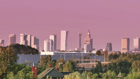 Skyscrapers on the horizon. Video stock 78031385