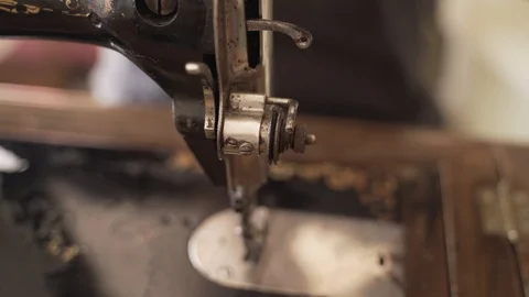 Slack Thread Regulator And Tension Discs 動画素材 120313070