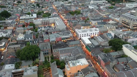 Slate roofs and courtyards across the French Quarter Vídeo Stock 111478659