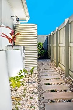 A sleek backyard of house Foto stock