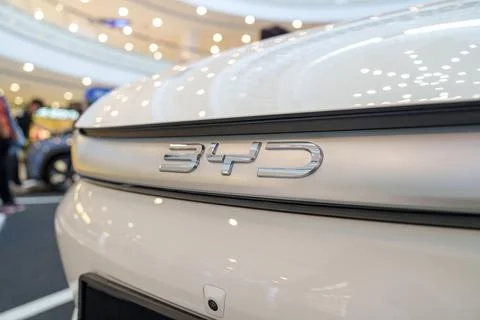 Sleek front design of the BYD M6 electric vehicle Stock Photos