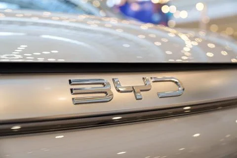 Sleek front design of the BYD M6 electric vehicle Stock Photos