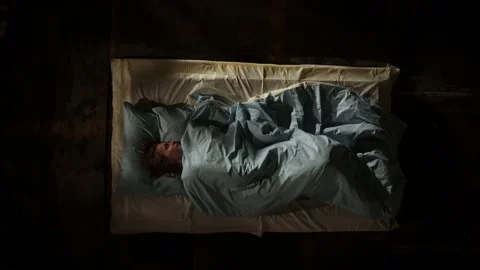 Sleeping woman. Видео 149097560