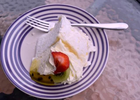 Slice of cake Pavlova Stock Photos