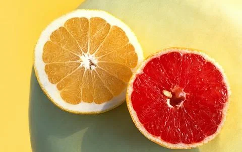 Slice of grapefruit citrus fruit Stock Photos