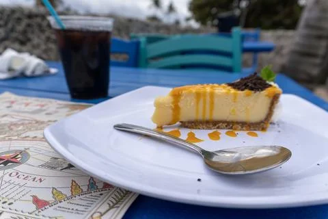 Slice of Key Lime Pie Served on a Key West Map Placemat Fotos de archivo