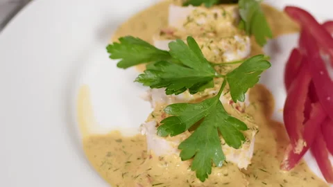 Sliced chicken roll Stock-Footage 165972468