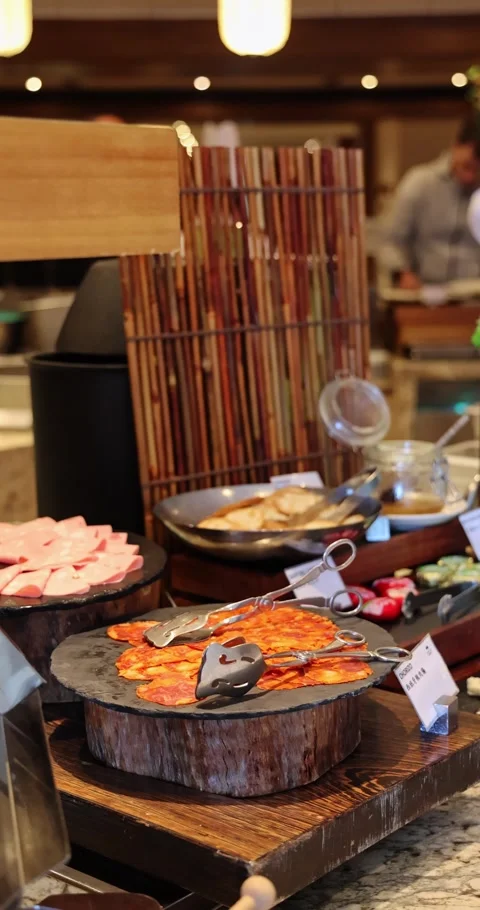 Sliced Chorizo and Cold Cuts Displayed on Luxury Hotel Buffet Station Stockbeeldmateriaal 327832989