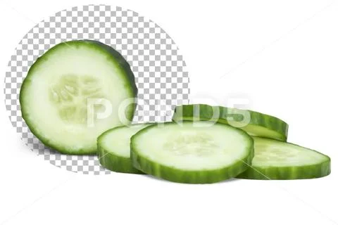 Sliced fresh cucumber. On a transparent background. Modello PSD