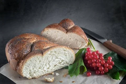  Sliced loaf of white bread on the table On the table is a sliced loaf of ... Stock Photos