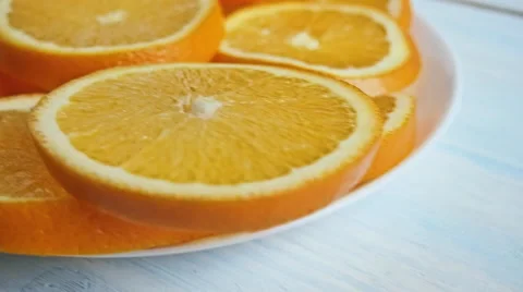Sliced Oranges on a Plate Vídeos de archivo 61180394