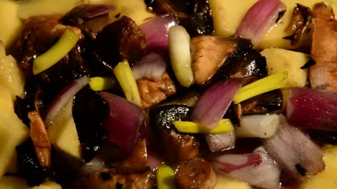Sliced potato with sliced champignons, red and green onion Stock Footage 314586198
