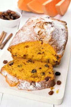 Sliced pumpkin bread Foto stock