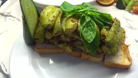 Sliced Zucchini Appetizer with Fresh Cucumber, Herbs, and Bread Vídeos de archivo 251944053