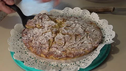 Slices of apple pie Vídeo Stock 161019325