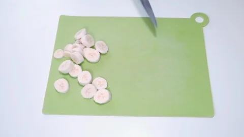 Slicing an Apple Stock Footage 113218557