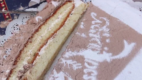 Slicing a cake top Stock Footage 84155846