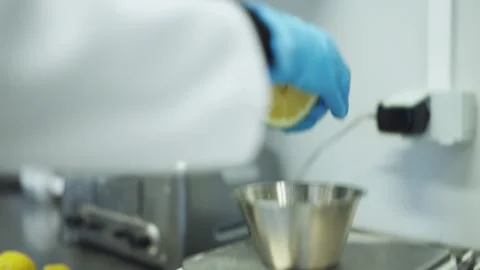 Slicing lemon Stock Footage 315505074