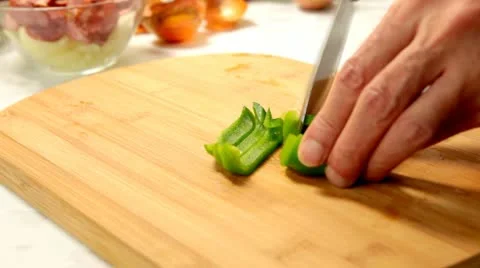 Slicing paprika Stock Footage 9429605