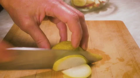 Slicing a pear Stock Footage 162133032