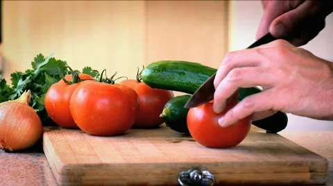 Slicing a Tomato 2 Video stock 730023
