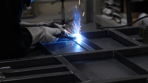 Slide Towards Weld Stock Footage 87125805