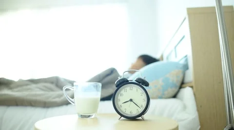 Slider motion Boy drink milk before sleep Vídeos de archivo 61373339