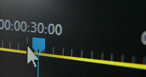 Slider moves along timeline while editor works with video Stockbeeldmateriaal 141408555