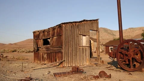 Slider shot of Mining Ghost Town Ruins at Sunrise Video stock 201194020