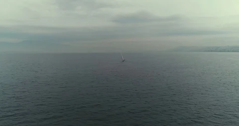 Sliding sail Vídeos de archivo 125569970