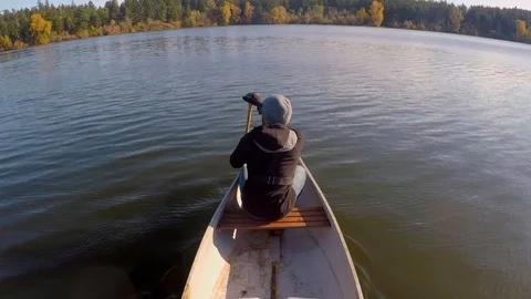 Slo-mo canoeing 動画素材 86570239