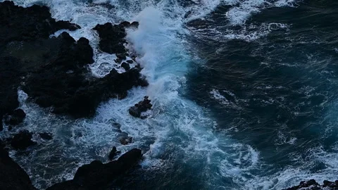Slomotion Waves Hawaii 2 Stock Footage 324891208