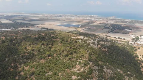 The slopes of Mount Carmel. View from the drone. Northern Israel. 库存影片 113300688