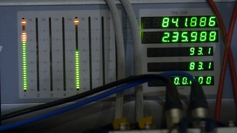 Сlose-up shot time code indicating the duration of the recording 動画素材 107193030