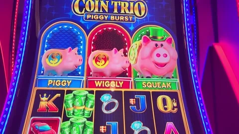 Slot Machine Casino Games Coin Trio Piggy Bonus