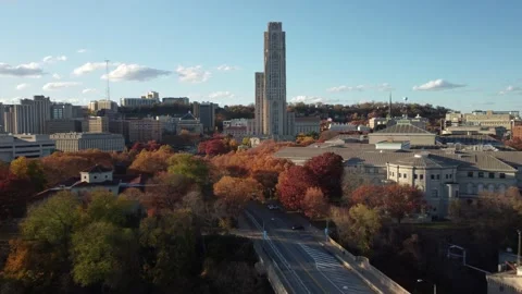A slow aerial push in to the Cathedral of Learning tower on Pitt's campus Stock Footage 187329239