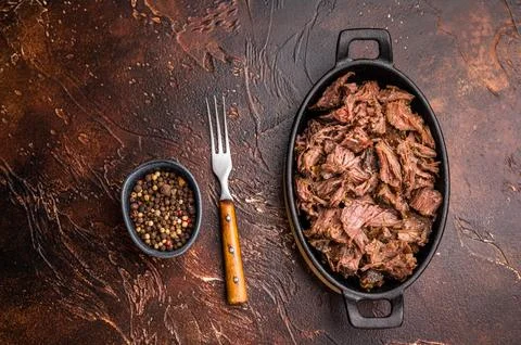 Slow Cooked Pulled Beef, Traditional meat rubbed with spices and smoked. br.. Stock Photos