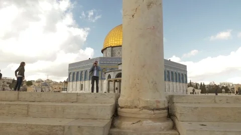 Slow Dolly of the Dome of the Rock Stock Footage 82676935