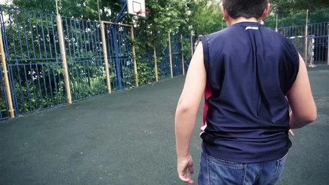 Slow dribble Stock Footage 77122154